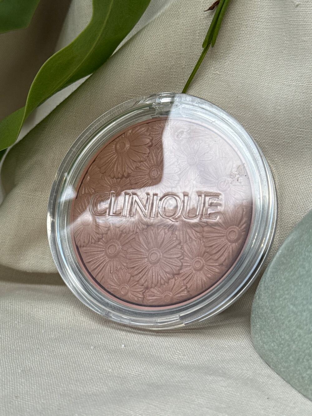 Clinique Power Pop Flower Bronzer